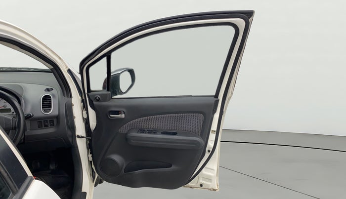 2015 Maruti Ritz VXI, Petrol, Manual, 62,940 km, RHS Front Door