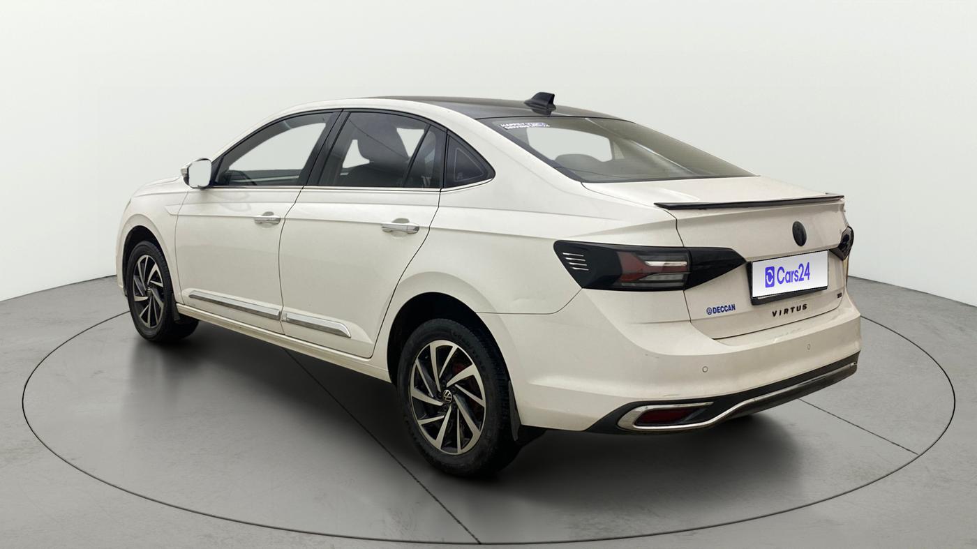 2022 Volkswagen VIRTUS TOPLINE TSI 1.0 MT, Petrol, Manual, 70,156 km, Left Back Diagonal