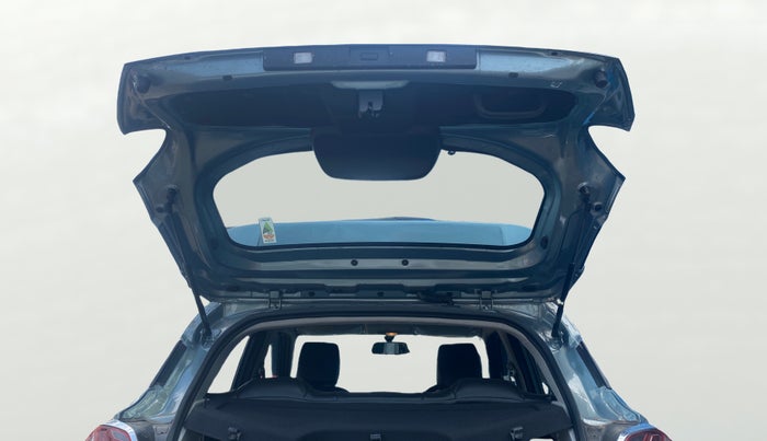 2023 Tata PUNCH ADVENTURE MT, Petrol, Manual, 21,817 km, Boot Door Open