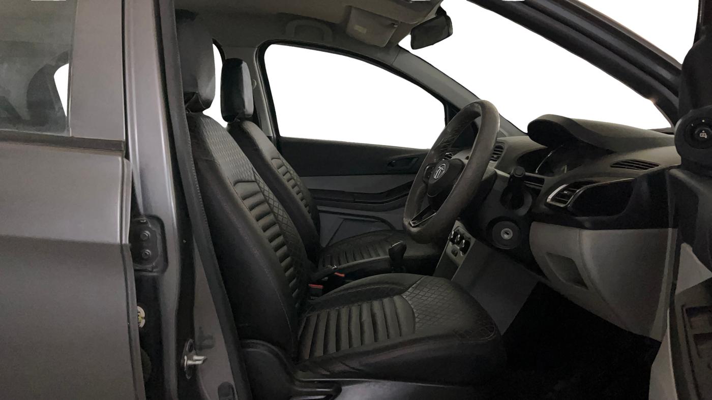 2020 Tata Tiago XT PETROL, Petrol, Manual, 34,641 km, Right Side Front Door Cabin