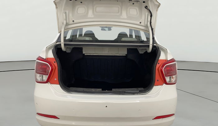 2015 Hyundai Xcent S (O) 1.2, Petrol, Manual, 39,919 km, Boot Open Zoomed View