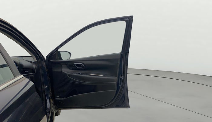 2022 Hyundai NEW I20 ASTA (O) 1.2 MT, Petrol, Manual, 27,538 km, RHS Front Door