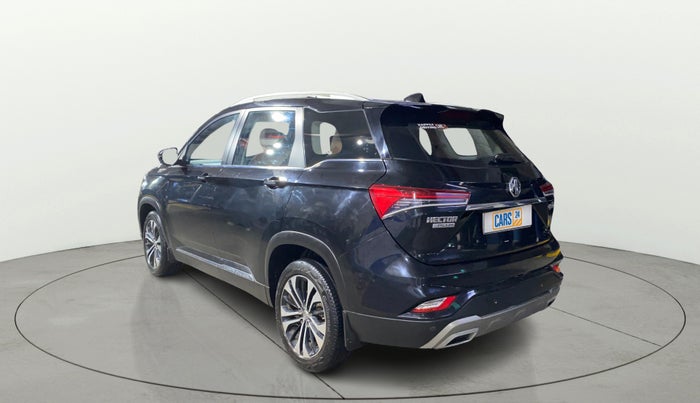2021 MG HECTOR PLUS SHARP 1.5 PETROL TURBO HYBRID MT 6-STR, Petrol, Manual, 27,661 km, Left Back Diagonal