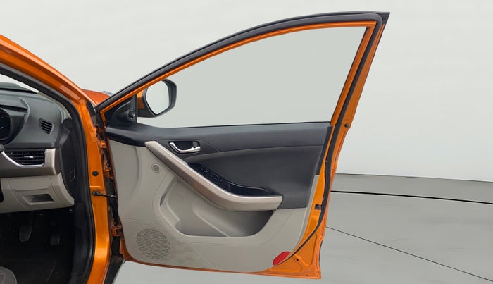 2019 Tata NEXON XZ PLUS PETROL, Petrol, Manual, 75,569 km, RHS Front Door