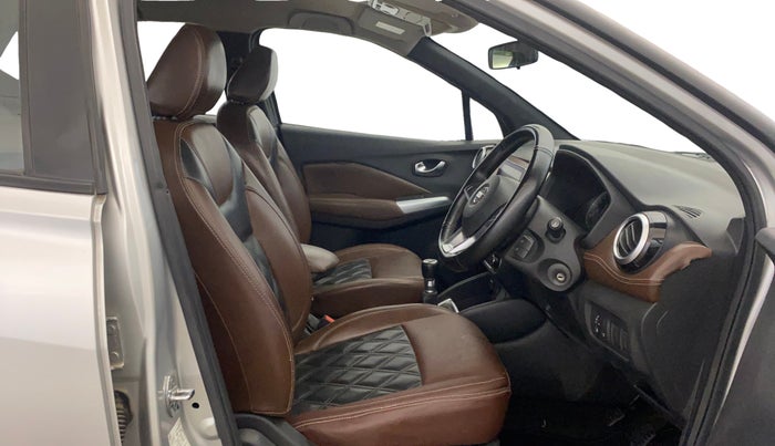 2019 Nissan Kicks XL 1.5, Petrol, Manual, 74,606 km, Right Side Front Door Cabin