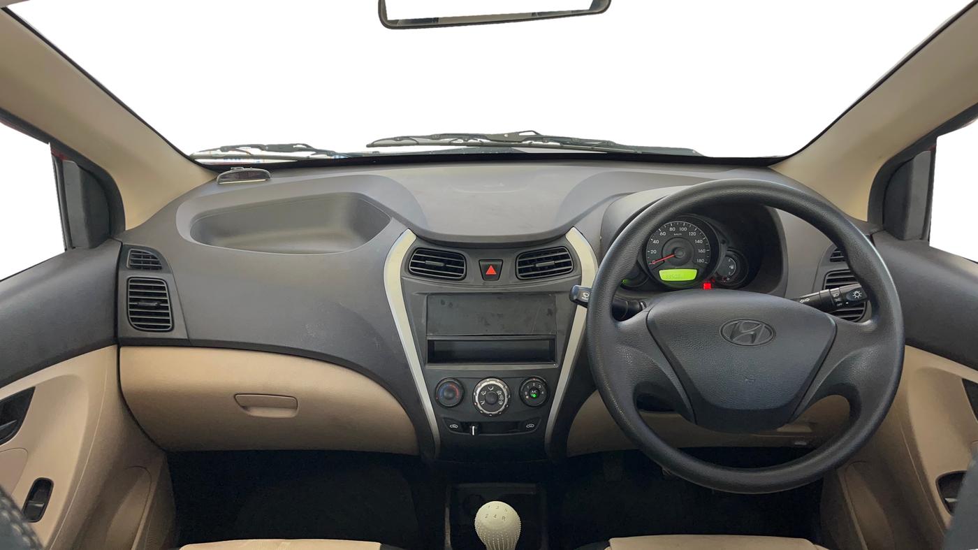 2018 Hyundai Eon ERA +, Petrol, Manual, 33,491 km, Dashboard