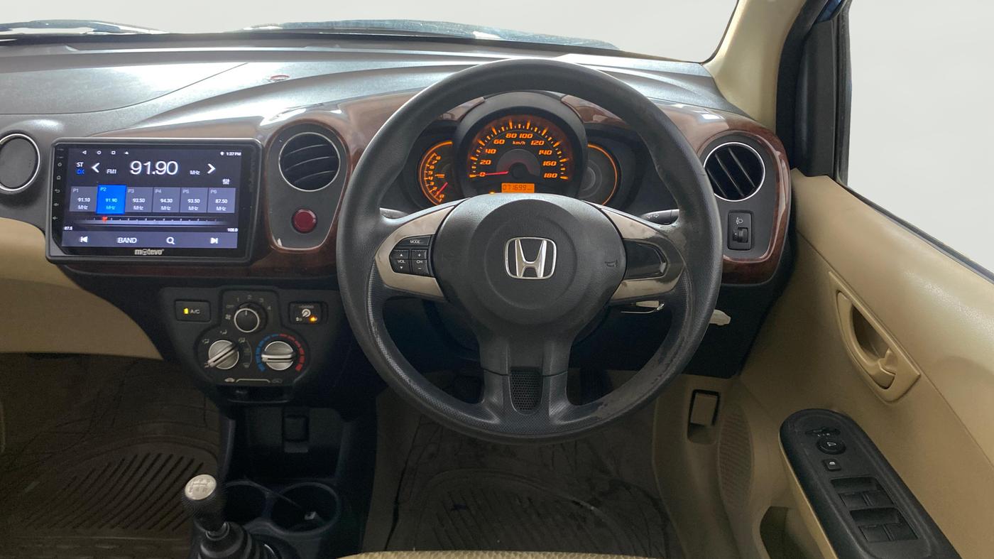 2014 Honda Amaze 1.2L I-VTEC S, CNG, Manual, 72,360 km, Steering Wheel Close Up