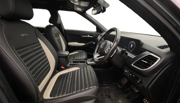 2023 KIA SELTOS GTX PLUS DCT 1.4 PETROL, Petrol, Automatic, 17,502 km, Right Side Front Door Cabin