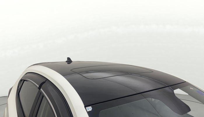 2023 Tata ALTROZ  XZ Plus (O) (S), Petrol, Manual, 11,697 km, Roof