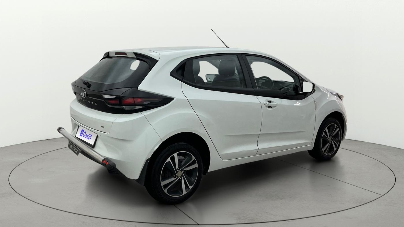 2023 Tata ALTROZ XZA, Petrol, Automatic, 50,540 km, Right Back Diagonal