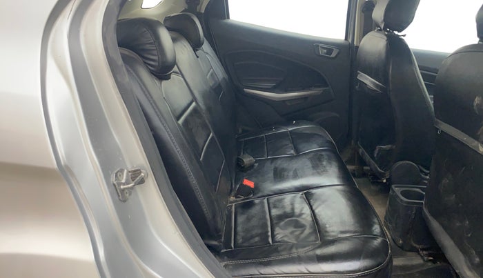 2018 Ford Ecosport TREND+ 1.5L DIESEL, Diesel, Manual, 1,09,010 km, Right Side Rear Door Cabin