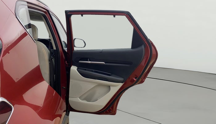 2022 KIA SONET HTX 1.5, Diesel, Manual, 33,023 km, RHS Rear Door