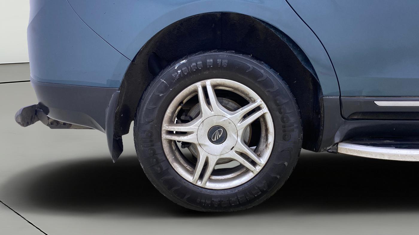 2019 Mahindra MARAZZO M6 7 STR, Diesel, Manual, 78,941 km, Right Rear Wheel