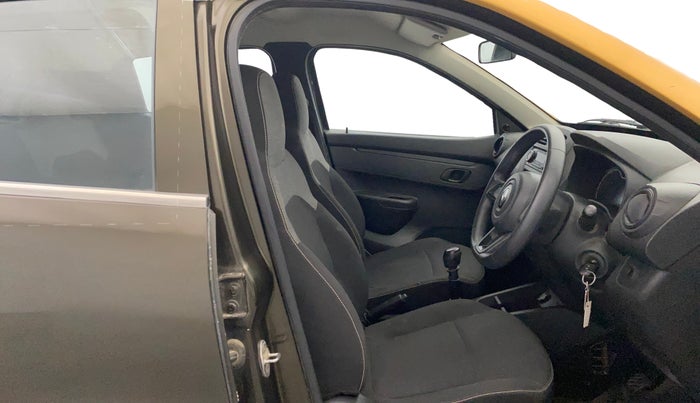 2020 Renault Kwid RXL, Petrol, Manual, 20,366 km, Right Side Front Door Cabin