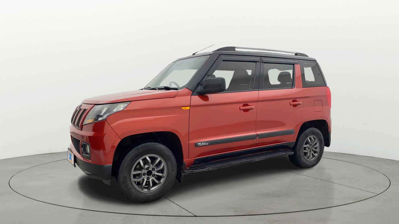 2017 Mahindra TUV300 T10, Diesel, Manual, 60,295 km, Left Front Diagonal