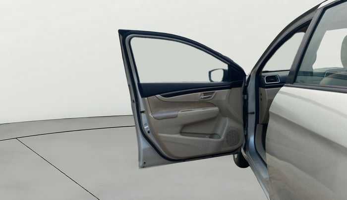 2016 Maruti Ciaz VXI+, Petrol, Manual, 41,827 km, LHS Front Door