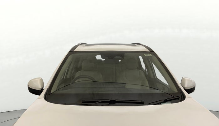 2023 Mahindra XUV700 AX 7 D MT 7 STR, Diesel, Manual, 47,576 km, Front Windshield