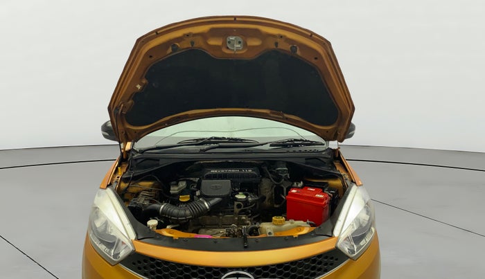 2016 Tata Tiago XZ PETROL, Petrol, Manual, 49,161 km, Open Bonet