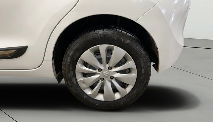 2016 Maruti Baleno DELTA PETROL 1.2, Petrol, Manual, 73,601 km, Left Rear Wheel