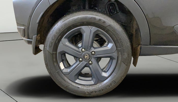 2023 Tata NEXON XZ PLUS PETROL SUNROOF DARK EDITION, Petrol, Manual, 17,910 km, Right Rear Wheel