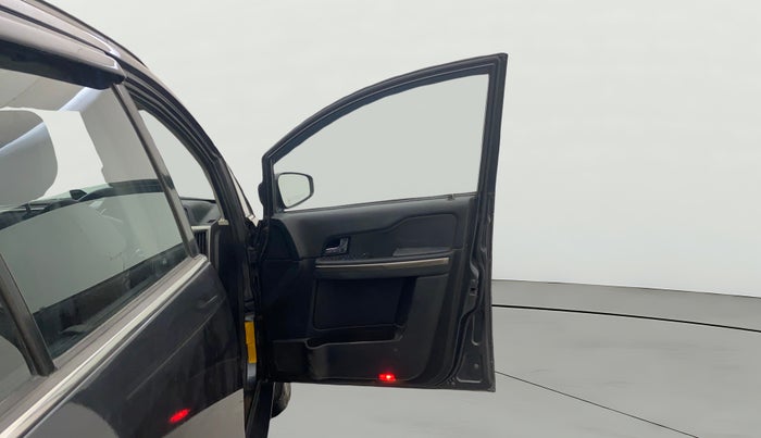 2017 Tata Hexa XTA 4X2 6 STR, Diesel, Automatic, 1,19,064 km, RHS Front Door