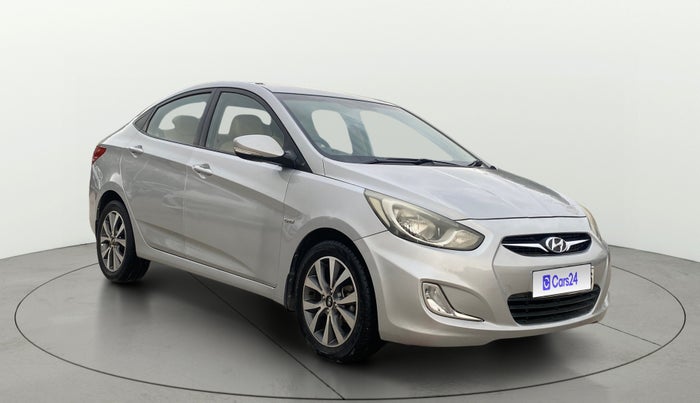 2013 Hyundai Verna FLUIDIC 1.6 CRDI SX, Diesel, Manual, 96,358 km, Right Front Diagonal