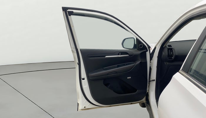 2020 KIA SONET GTX PLUS 1.5, Diesel, Manual, 32,242 km, LHS Front Door