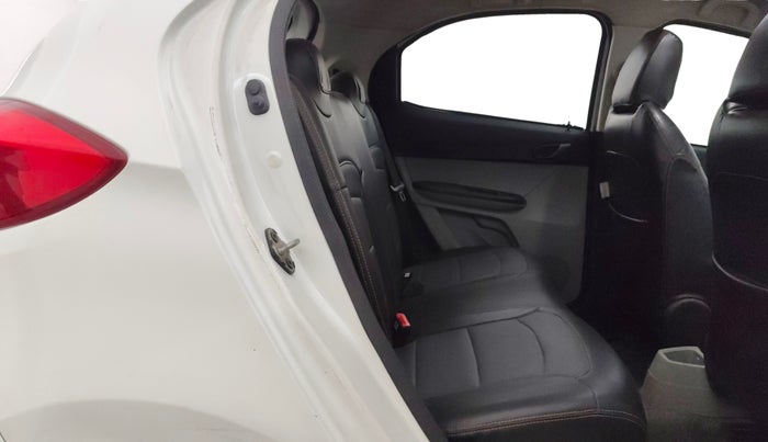 2019 Tata Tiago XZA PETROL, Petrol, Automatic, 1,00,738 km, Right Side Rear Door Cabin