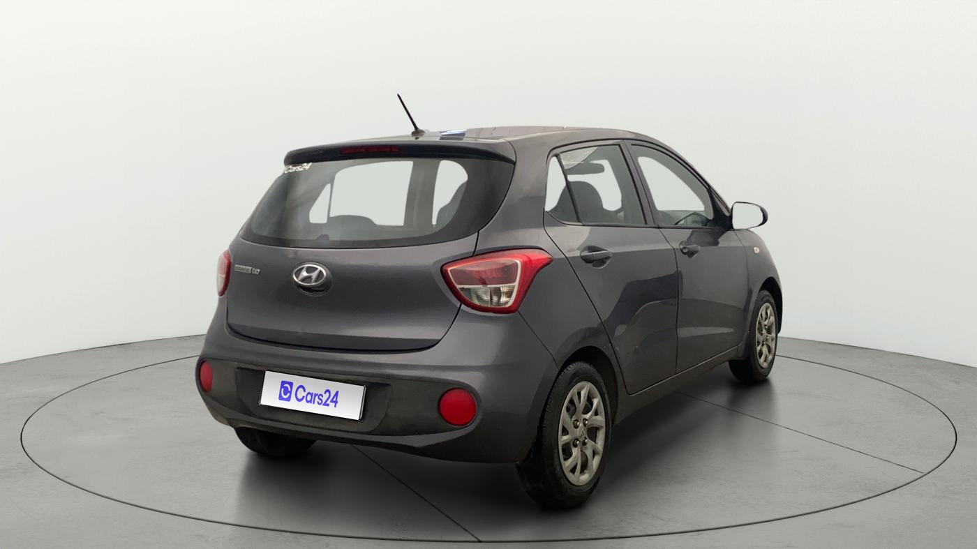 2018 Hyundai Grand i10 MAGNA 1.2 KAPPA VTVT, CNG, Manual, 63,584 km, Right Back Diagonal