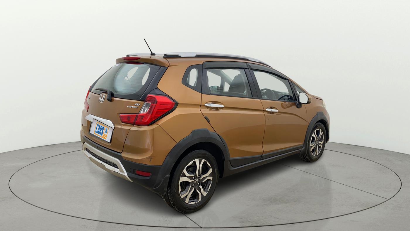 2017 Honda WR-V 1.5L I-DTEC VX MT, Diesel, Manual, 1,50,022 km, Right Back Diagonal