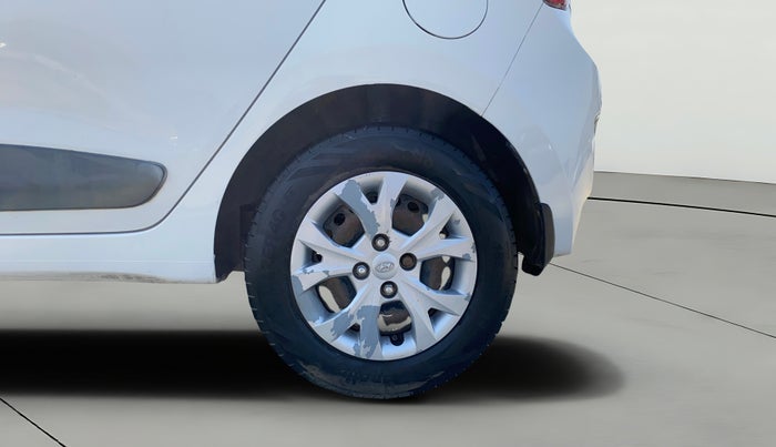 2014 Hyundai Grand i10 SPORTZ 1.2 KAPPA VTVT, Petrol, Manual, 69,487 km, Left Rear Wheel