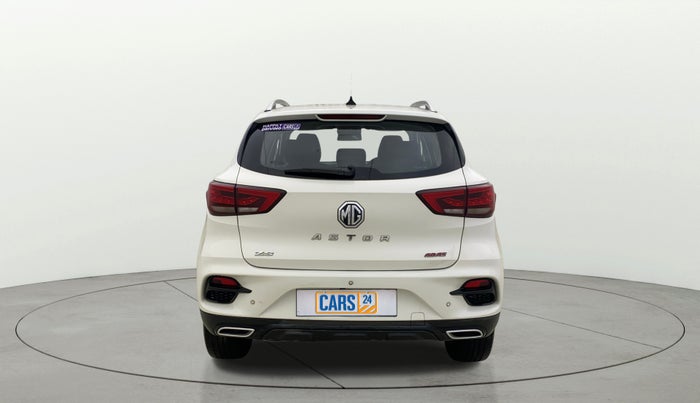 2022 MG ASTOR SAVVY 1.3 TURBO AT S RED, Petrol, Automatic, 27,333 km, Back/Rear