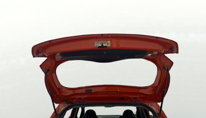 2017 Hyundai Grand i10 MAGNA 1.2 KAPPA VTVT, Petrol, Manual, 66,707 km, Boot Door Open