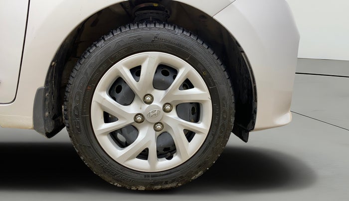 2018 Hyundai Grand i10 MAGNA 1.2 KAPPA VTVT, Petrol, Manual, 30,514 km, Right Front Wheel