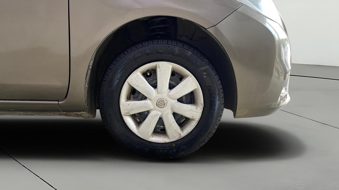 2013 Nissan Sunny XL, Petrol, Manual, 91,710 km, Right Front Wheel
