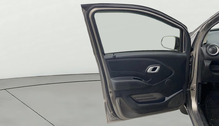 2018 Datsun Redi Go T (O), Petrol, Manual, 76,264 km, LHS Front Door