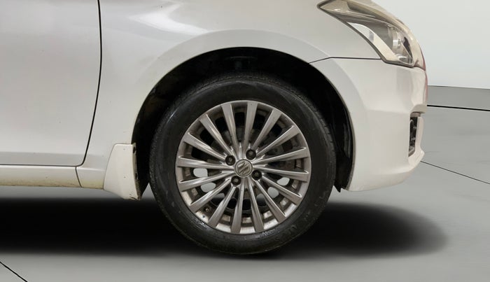 2017 Maruti Ciaz ALPHA 1.4 PETROL, Petrol, Manual, 77,023 km, Right Front Wheel