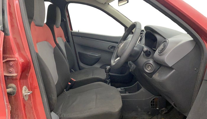 2016 Renault Kwid RXT 0.8, Petrol, Manual, 31,983 km, Right Side Front Door Cabin