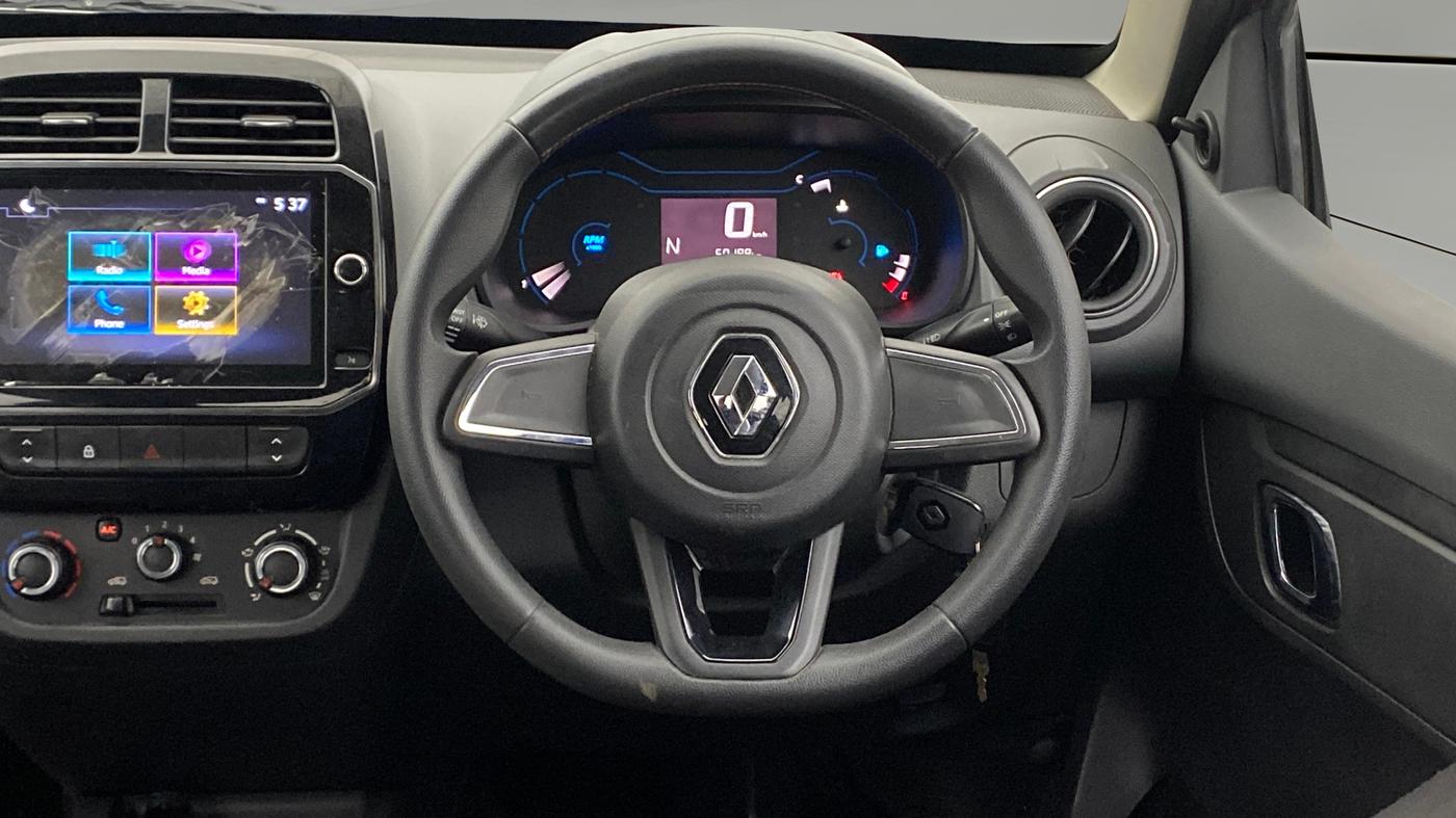 2020 Renault Kwid RXT 1.0 AMT (O), Petrol, Automatic, 50,196 km, Steering Wheel Close Up