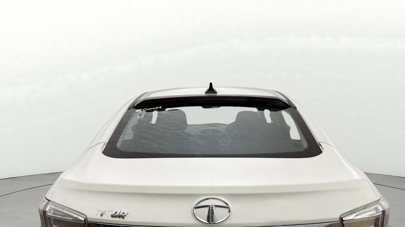 2022 Tata TIGOR XZA PLUS PETROL, Petrol, Automatic, 31,815 km, Rear Windshield