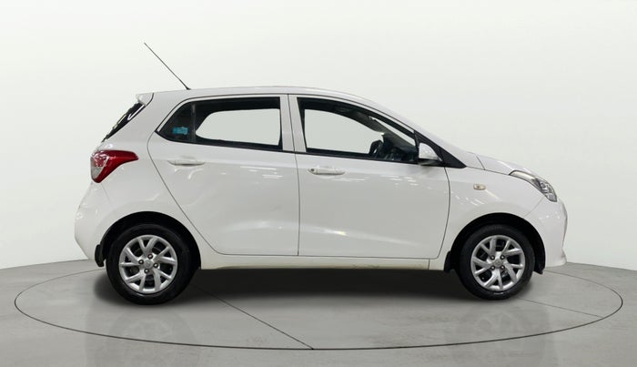 2017 Hyundai Grand i10 MAGNA 1.2 KAPPA VTVT, Petrol, Manual, 48,174 km, Right Side View