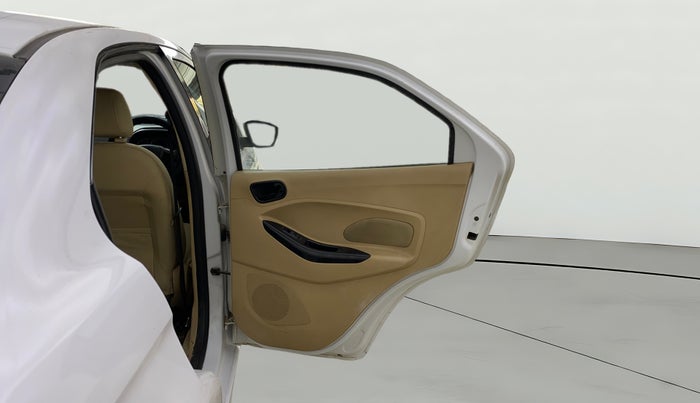 2015 Ford Figo Aspire TREND 1.2 PETROL, Petrol, Manual, 99,364 km, RHS Rear Door