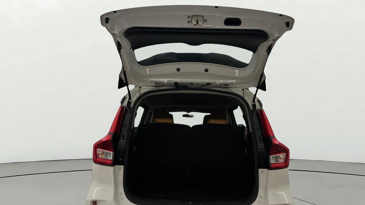 2022 Maruti XL6 ALPHA MT, Petrol, Manual, 37,161 km, Boot Door Open