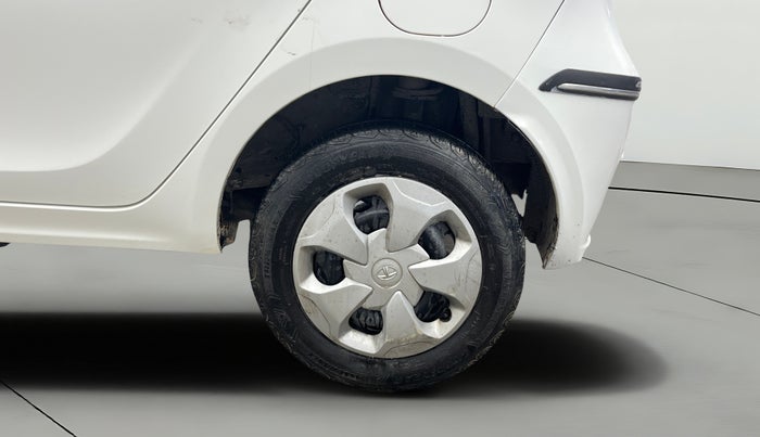 2022 Tata Tiago XT CNG, CNG, Manual, 67,346 km, Left Rear Wheel