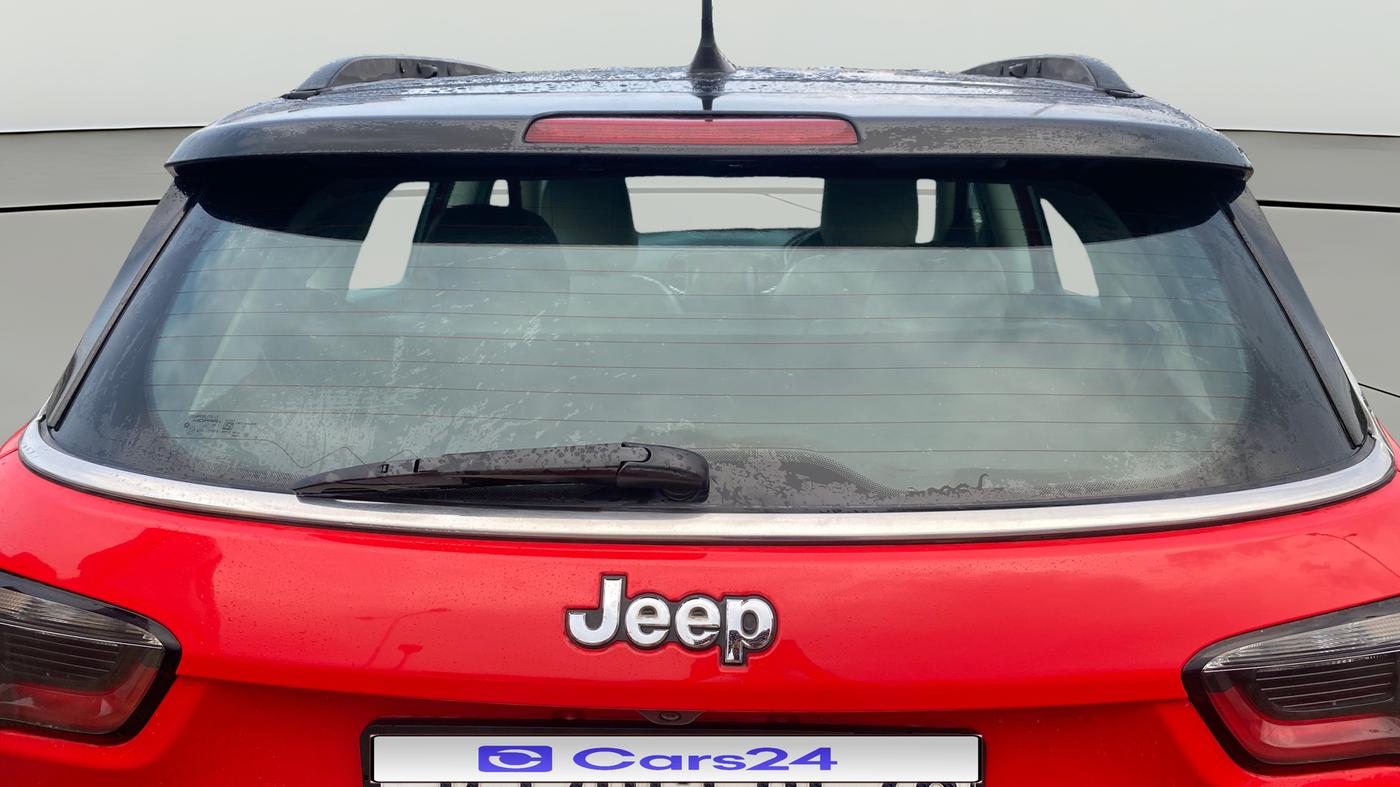 2017 Jeep Compass LIMITED (O) 2.0 DIESEL, Diesel, Manual, 1,36,828 km, Rear Windshield