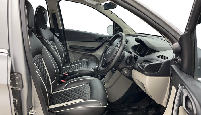 2018 Tata Tiago XM PETROL, CNG, Manual, 73,667 km, Right Side Front Door Cabin