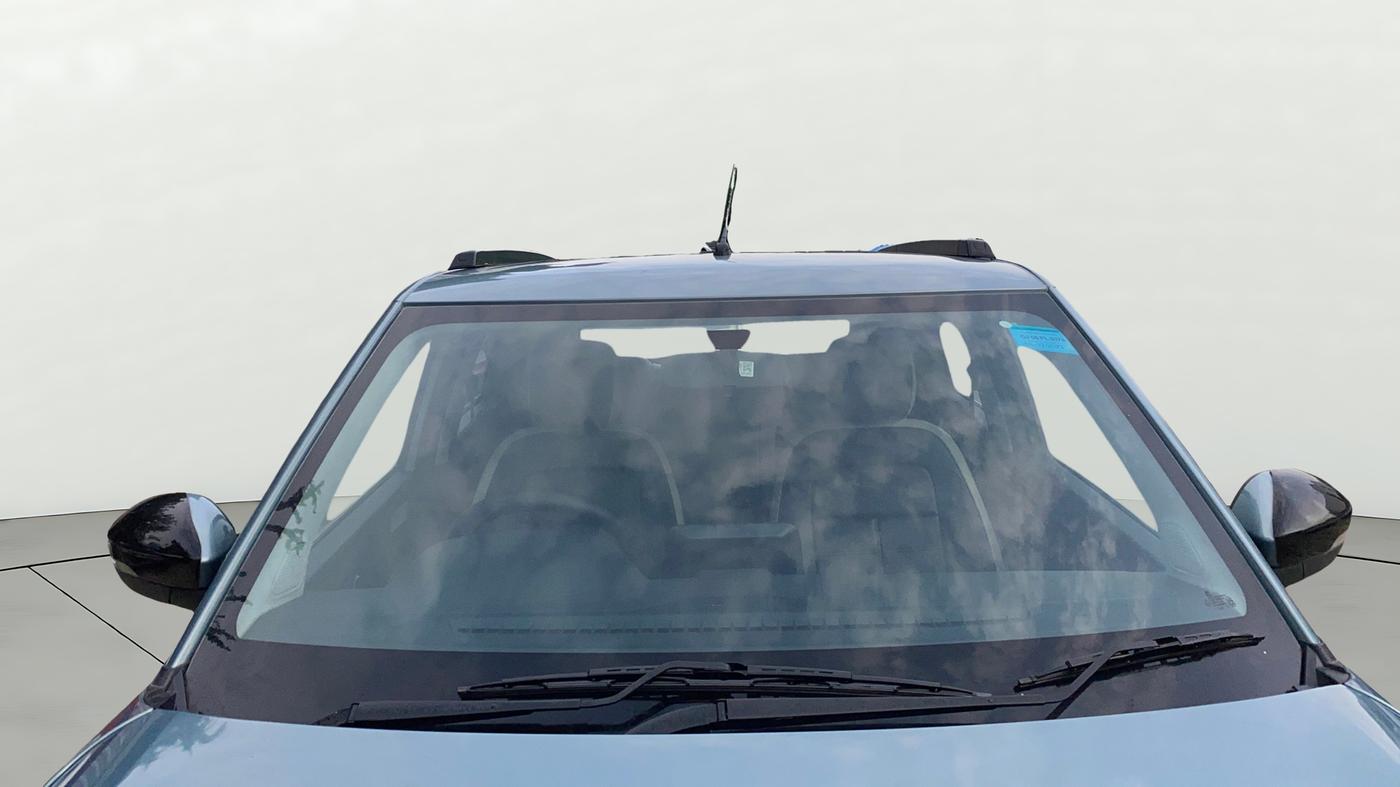 2023 Tata PUNCH ADVENTURE AMT, CNG, Automatic, 26,328 km, Front Windshield