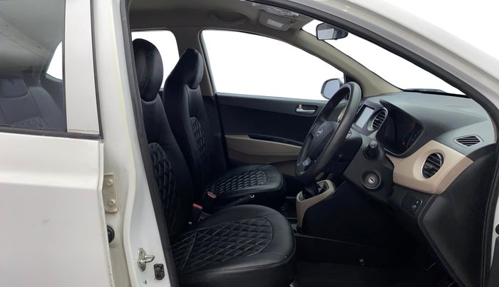 2019 Hyundai Grand i10 SPORTZ 1.2 KAPPA VTVT, Petrol, Manual, 77,045 km, Right Side Front Door Cabin