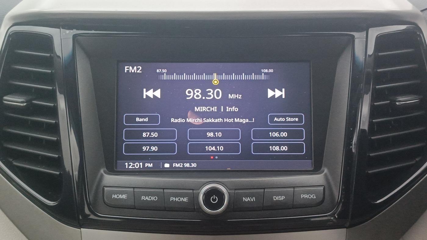 2021 Mahindra XUV300 W8 (O) 1.2 PETROL AMT, Petrol, Automatic, 66,293 km, Air Conditioner