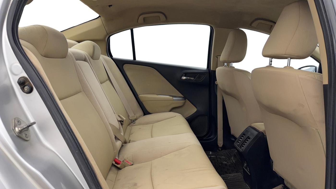 2015 Honda City 1.5L I-VTEC V MT, Petrol, Manual, 79,771 km, Right Side Rear Door Cabin